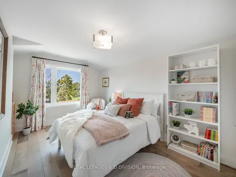 221 Virginia Avenue Toronto ON M4C 2T6