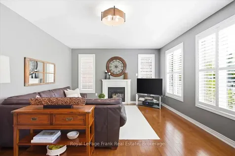 15 Jordan Court Whitby ON L1M 0A4