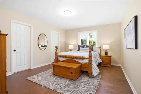 15 Jordan Court Whitby ON L1M 0A4