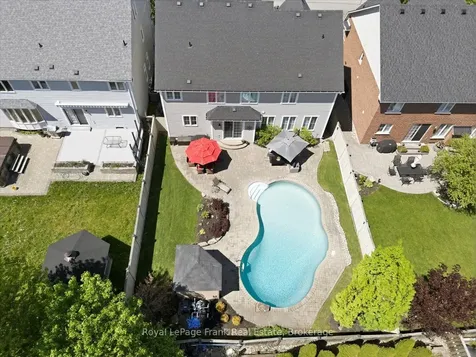 15 Jordan Court Whitby ON L1M 0A4