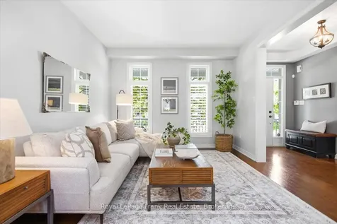 15 Jordan Court Whitby ON L1M 0A4