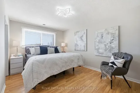 24 Summerlea Court Clarington ON L1E 1B5