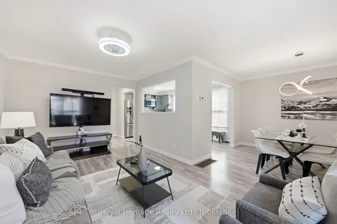 24 Summerlea Court Clarington ON L1E 1B5