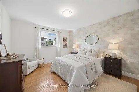 1000 Grandlea Court Oshawa ON L1K 2N1