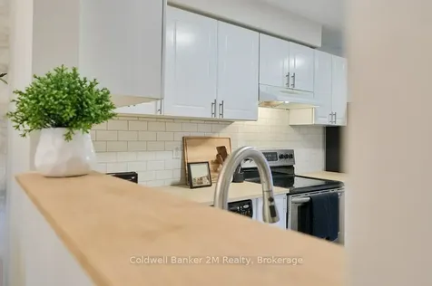 21 Birmingham Avenue Clarington ON L1C 4Z6