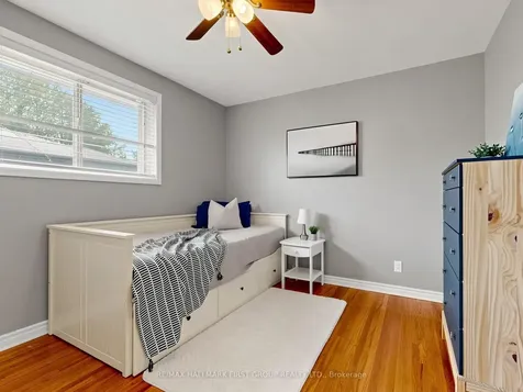 715 Lublin Avenue Pickering ON L1W 1Z1
