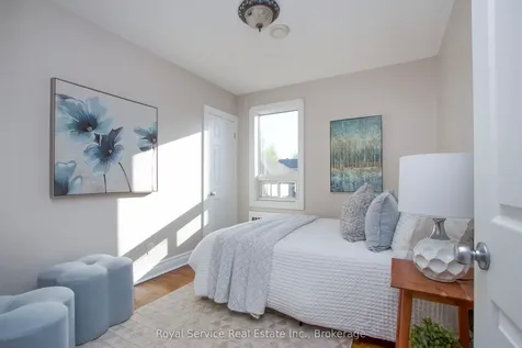 9 Jane Street Clarington ON L1C 1G2