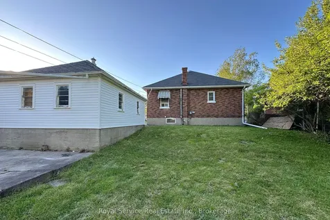 9 Jane Street Clarington ON L1C 1G2