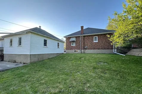 9 Jane Street Clarington ON L1C 1G2
