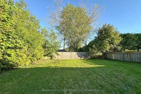 9 Jane Street Clarington ON L1C 1G2