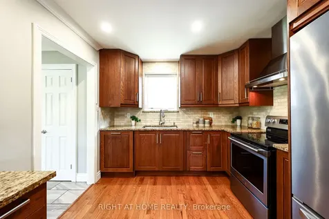 62 Albery Crescent Ajax ON L1S 2Y3