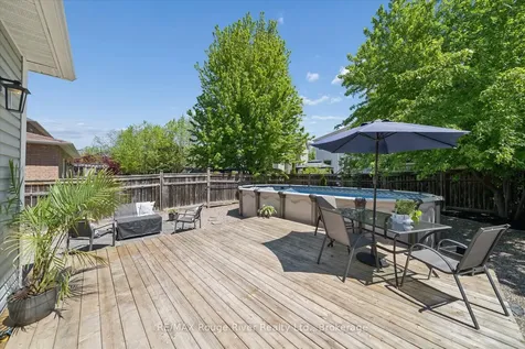 57 Bayberry Court Whitby ON L1M 2L2