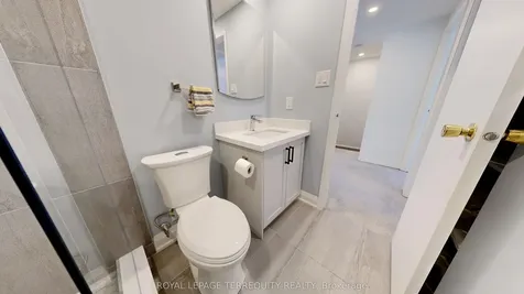 68 Phalen Crescent Toronto ON M1V 1Y6