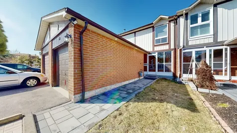 68 Phalen Crescent Toronto ON M1V 1Y6