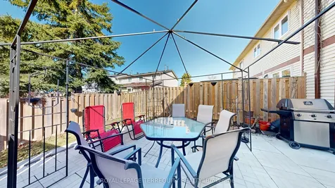 68 Phalen Crescent Toronto ON M1V 1Y6