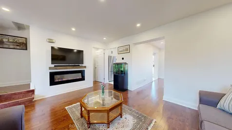 68 Phalen Crescent Toronto ON M1V 1Y6
