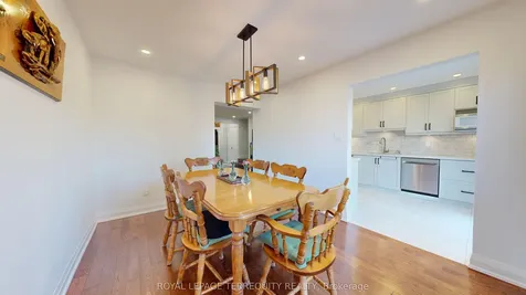 68 Phalen Crescent Toronto ON M1V 1Y6