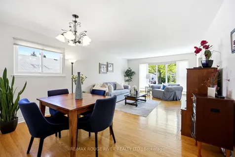 796 Batory Avenue Pickering ON L1W 2W3