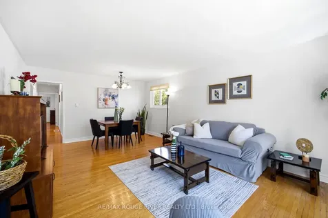 796 Batory Avenue Pickering ON L1W 2W3