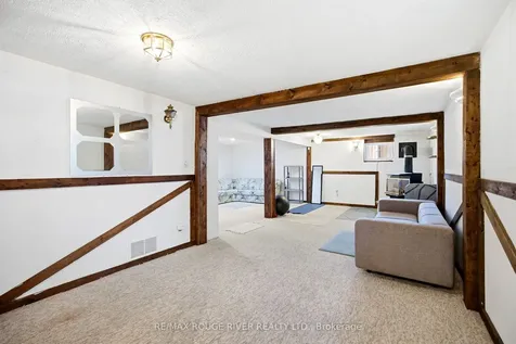 796 Batory Avenue Pickering ON L1W 2W3