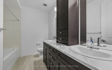 1759 Mineral Springs Way Pickering ON L1X 0T5