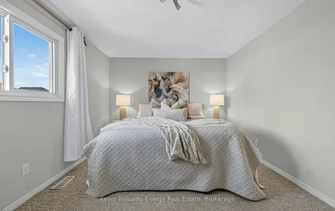 138 Point Hope Place Whitby ON L1N 9P9