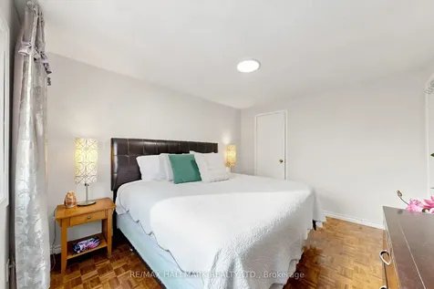 371 Orton Park Road Toronto ON M1G 3V1