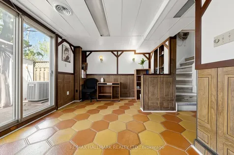 371 Orton Park Road Toronto ON M1G 3V1