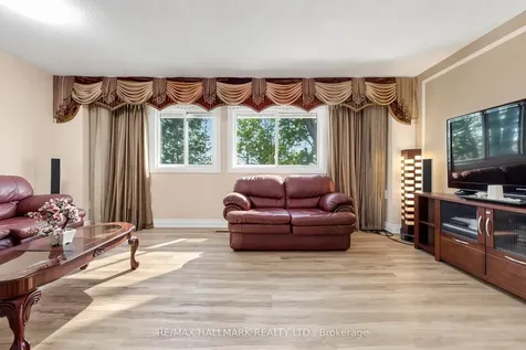 371 Orton Park Road Toronto ON M1G 3V1