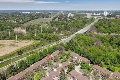 371 Orton Park Road Toronto ON M1G 3V1