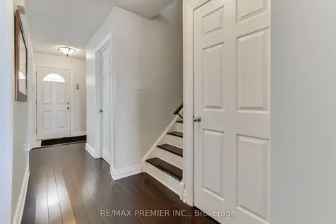 28 Palmer Drive Ajax ON L1S 5W8