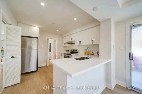 36 Birchard Street Toronto ON M1T 1Z2