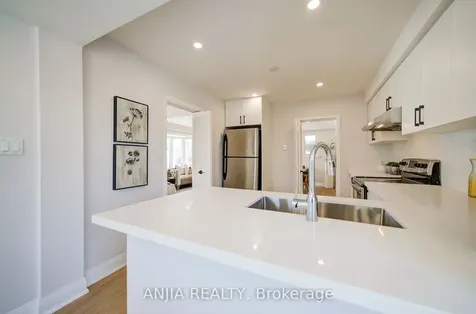 36 Birchard Street Toronto ON M1T 1Z2