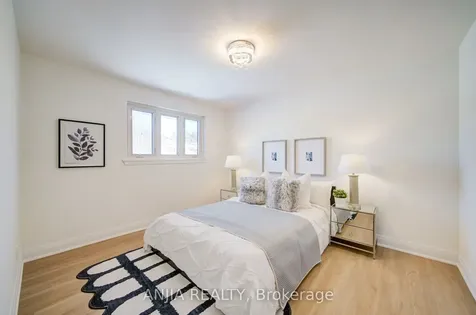 36 Birchard Street Toronto ON M1T 1Z2