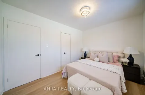 36 Birchard Street Toronto ON M1T 1Z2
