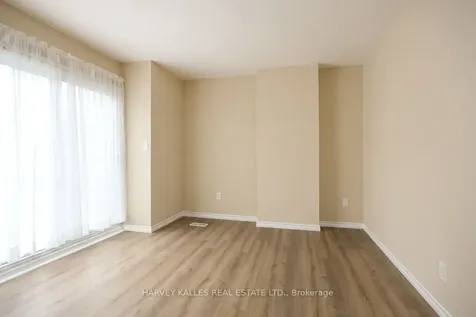 50 Ashdale Avenue Toronto ON M4L 2Y7