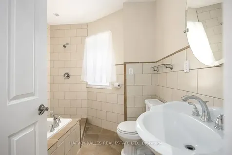 50 Ashdale Avenue Toronto ON M4L 2Y7