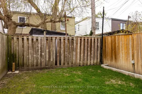 50 Ashdale Avenue Toronto ON M4L 2Y7