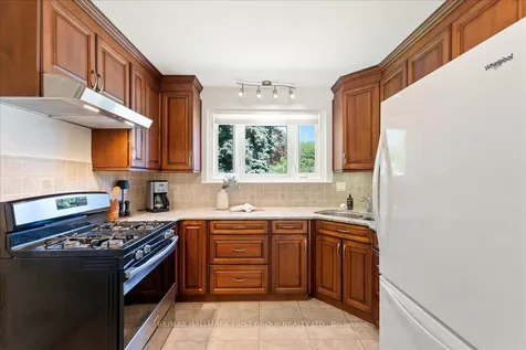 104 Marwin Road Ajax ON L1S 6J5