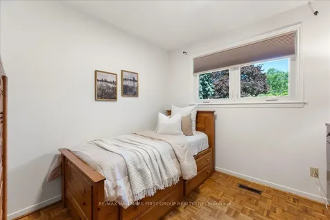 104 Marwin Road Ajax ON L1S 6J5