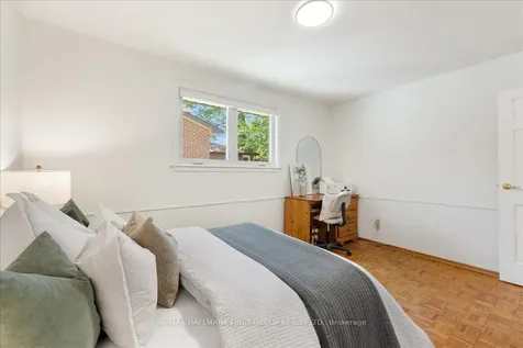 104 Marwin Road Ajax ON L1S 6J5