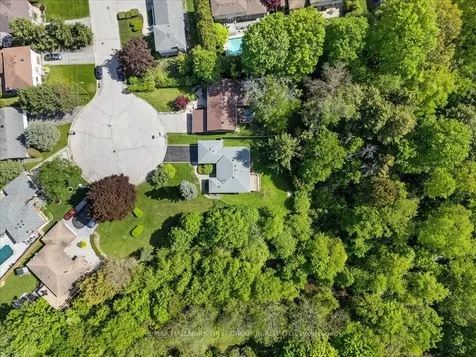 104 Marwin Road Ajax ON L1S 6J5