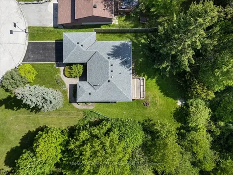 104 Marwin Road Ajax ON L1S 6J5