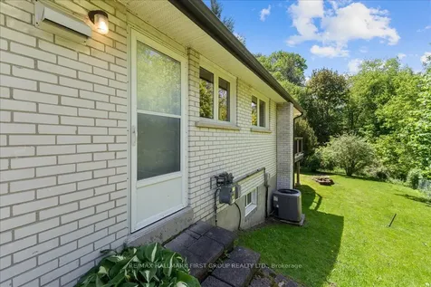 104 Marwin Road Ajax ON L1S 6J5