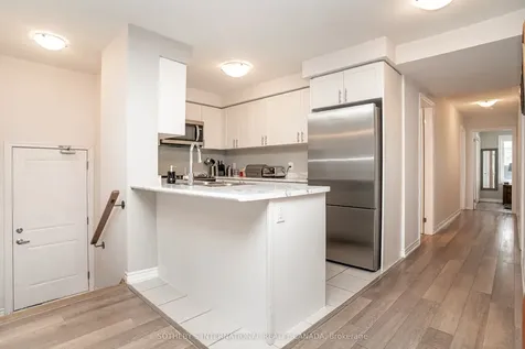 2500 Hill Rise Court Oshawa ON L1L 0M6