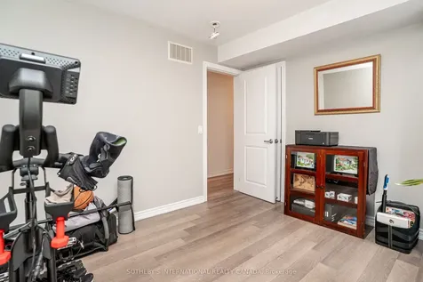 2500 Hill Rise Court Oshawa ON L1L 0M6