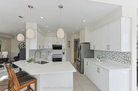 59 Splendor Drive Whitby ON L1P 1X5