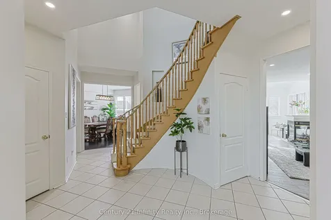 59 Splendor Drive Whitby ON L1P 1X5