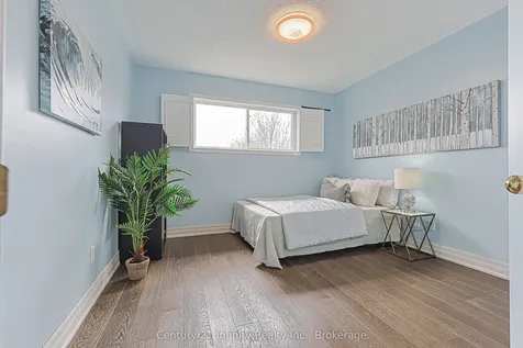 59 Splendor Drive Whitby ON L1P 1X5