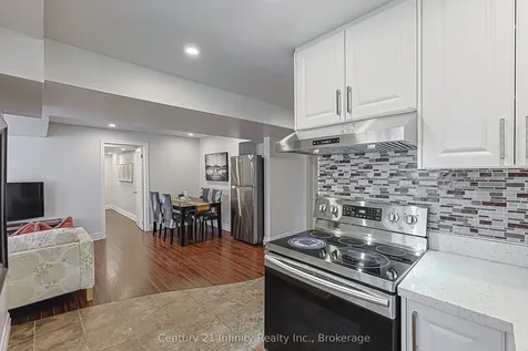 59 Splendor Drive Whitby ON L1P 1X5